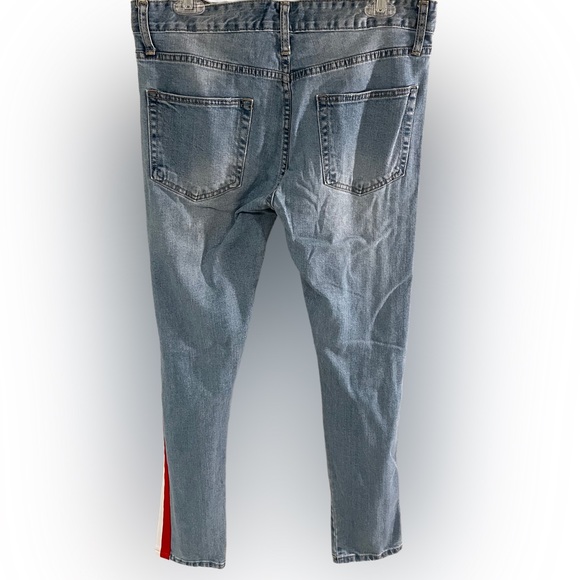 Forever 21 Jeans Size: 32 - Picture 2 of 3